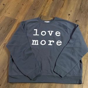 Women’s graphic sweatshirt